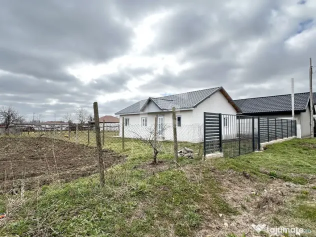 Casa din BCA c-tie 2025 – Pecineaga – apa/canalizare/...