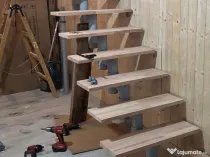 Scara Torino - modulara, lemn fag lacuit + structura metal