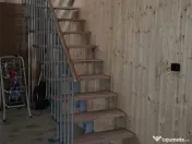 Scara Torino - modulara, lemn fag lacuit + structura metal 