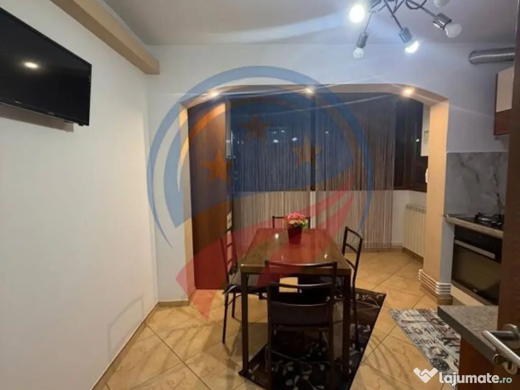 Închiriere apartament 3 camere decomandat – Craiovița...