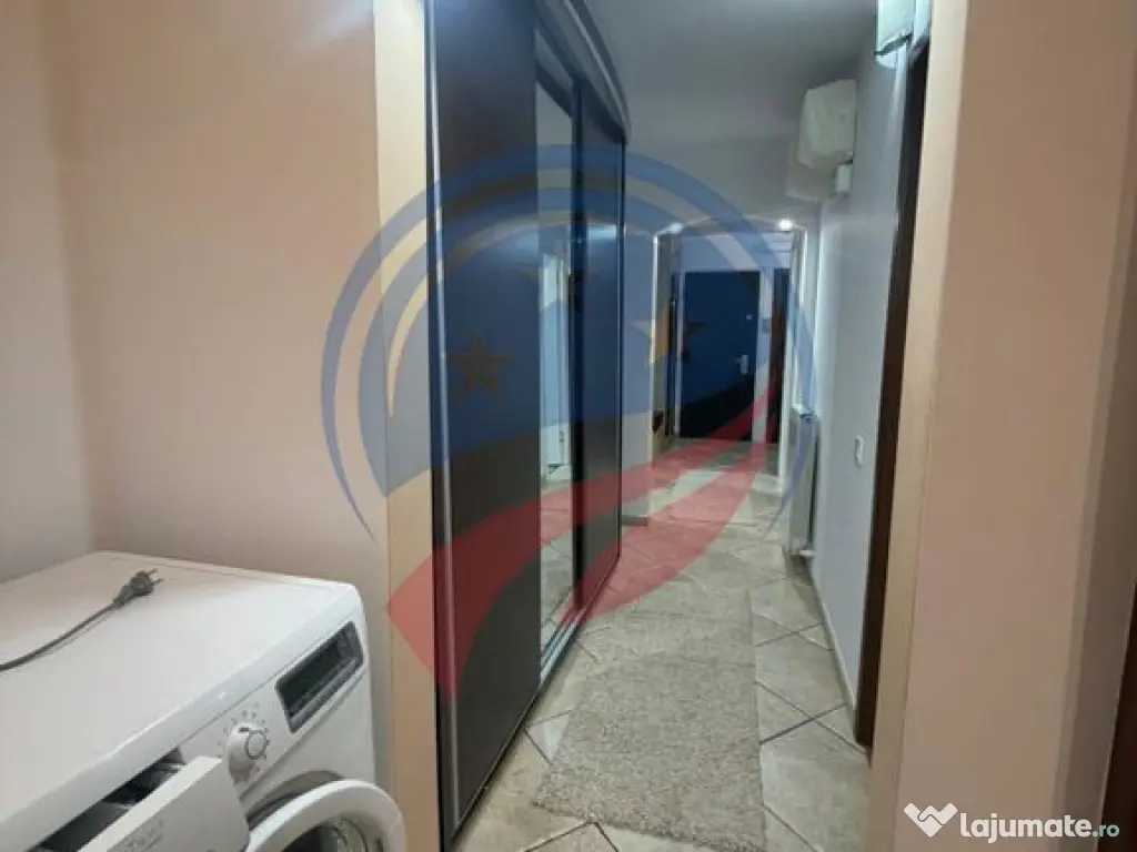 Închiriere apartament 3 camere decomandat – Craiovița...