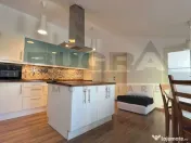 Apartament la mansarda in Vila, 2 camere, zona Interservisan