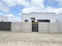 Casa Individuala - 3 camere - 2 bai - 250mp teren