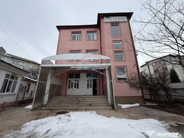 Spațiu comercial 1200mp zona Teatru