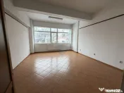 Spațiu comercial 1200mp zona Teatru 