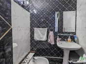 Apartament 3 camere, 2 bai, zona Baicului, an 1985 