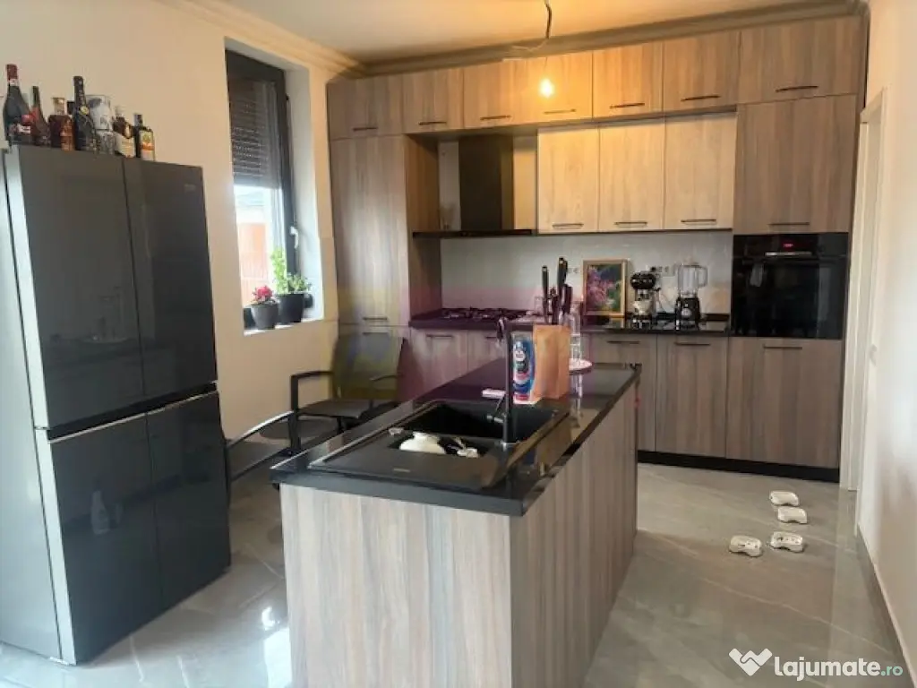 Vila tip duplex Otopeni- 23 August.