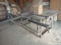 Circular pentru debitat pal cu incizor