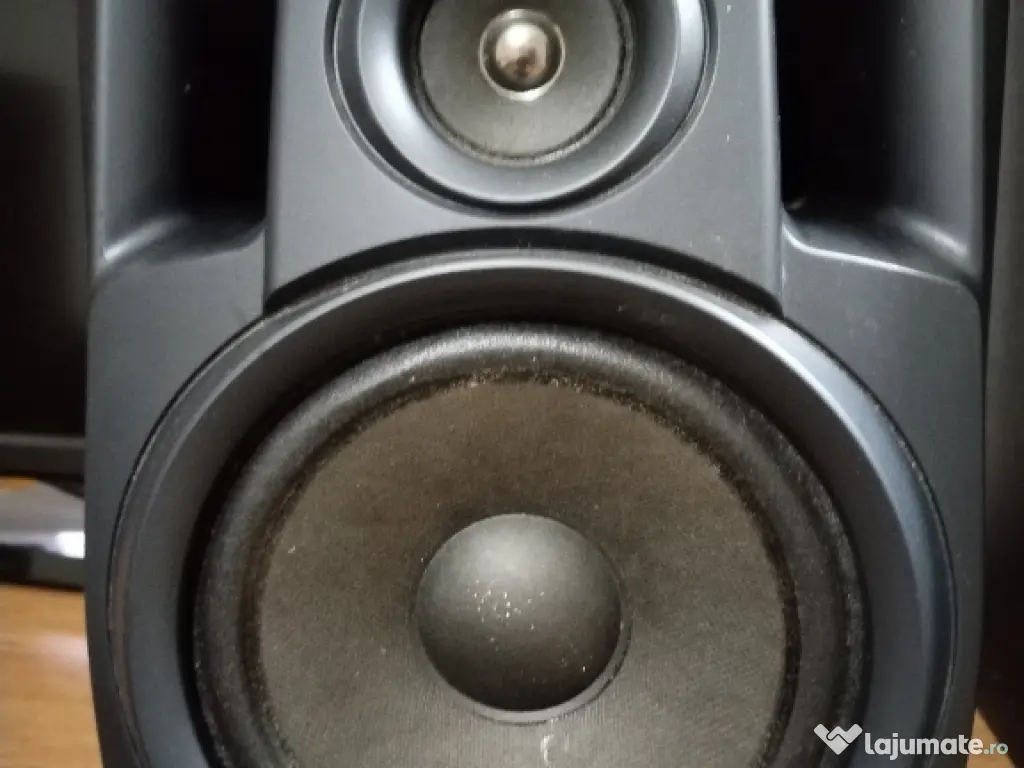 Boxe JVC de 80W pe 6 ohmi Hi-Fi