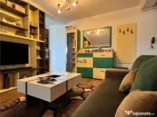 Decomandat 3 camere Zona Soarelui Mansarda/mobilat si utilat 