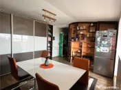 Decomandat 3 camere Zona Soarelui Mansarda/mobilat si utilat 