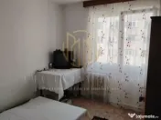 3 Camere Decomandat | Metrou 1 Decembrie | Bloc Reabilitat. 