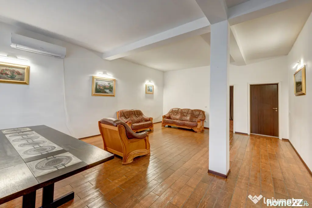 Casă S+P+E+M, 5 dormitoare, mansardă 85 mp, garaj – zona