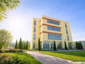 Spatiu comercial nou, acces facil, componenta si dotari apre 