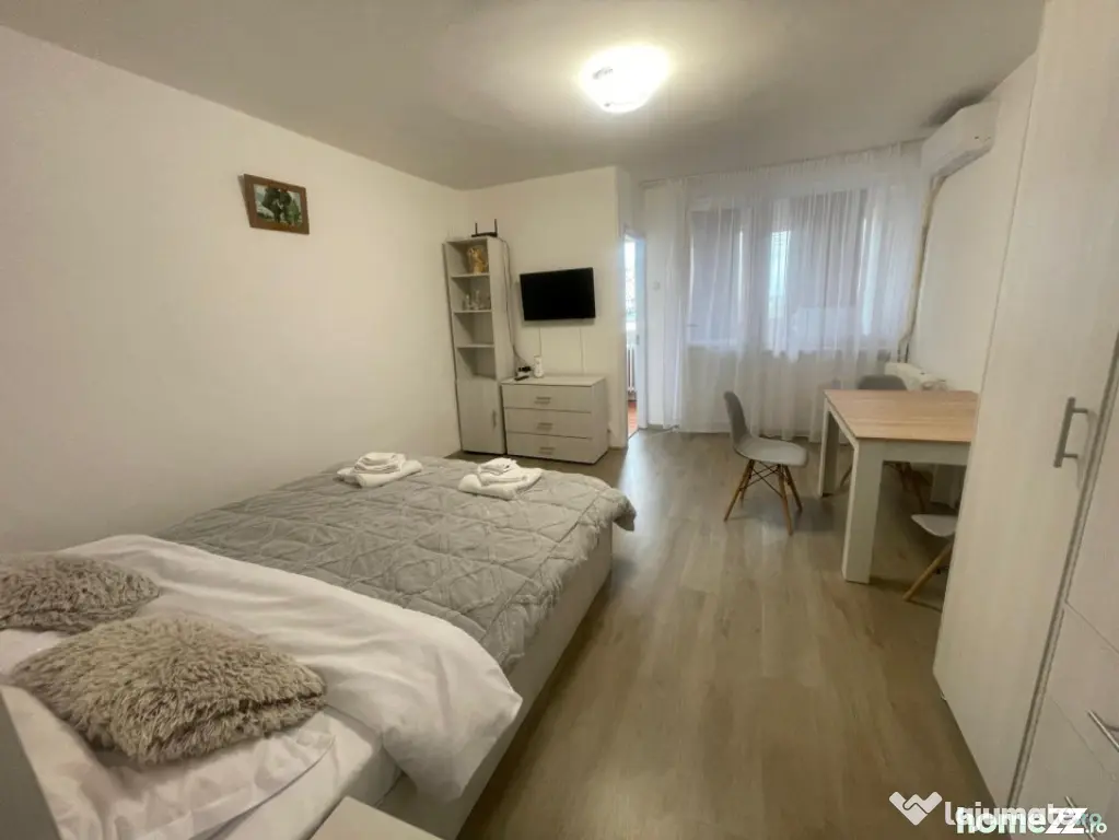 Garsonieră mobilată/utilată, 29.42 mp, zona Brazda lui No - Craiova (Dolj)