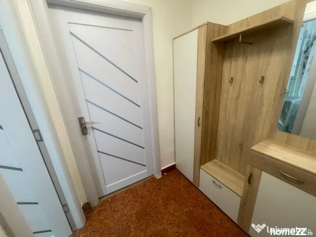 Garsonieră mobilată/utilată, 29.42 mp, zona Brazda lui No - Craiova (Dolj)