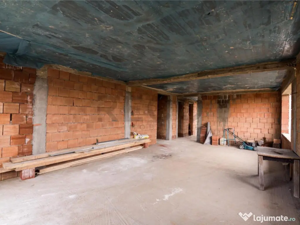 RECO Casa la rosu - 3 dormitoare, plan parter 120 mp utili -