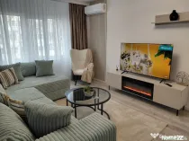 Vanzare - apartament cu 3 camere, Micro 16, renovat, mobi...