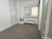 Zona Nerva Traian - Cotavian Goga 80 mp trafic intens 