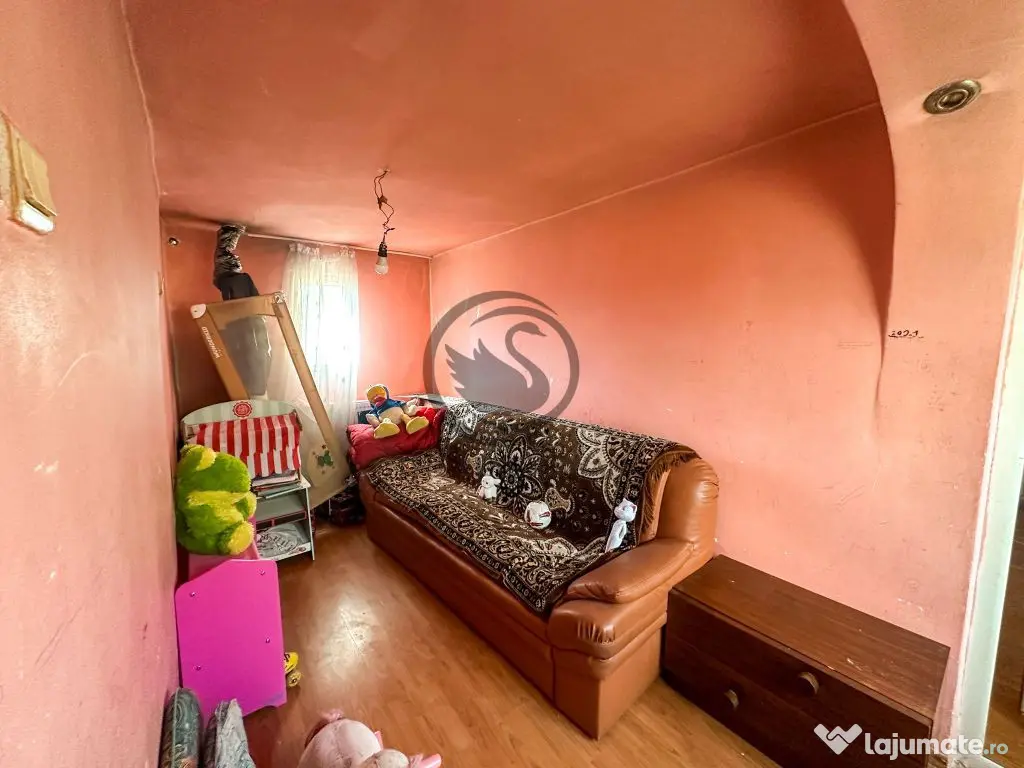 Casa cu 5 camere de vânzare I Blejoi- Prahova I Comision 0%