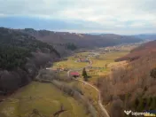 Teren la poalele padurii,Buzaiel,Vama Buzaului,DJ,constructi 