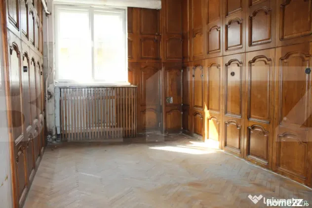 Clădire ultracentrală 1557 mp I Teren 1334 mp I Investitie - Sfantu Gheorghe (Covasna)