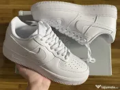 Air force triple white 