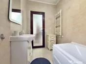 Apartament modern de vânzare, etaj 1, balcon închis, pa... 