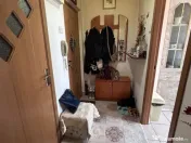 Apartament 2 camere, Etaj 1, zona Hristo Botev , Locuibil. 