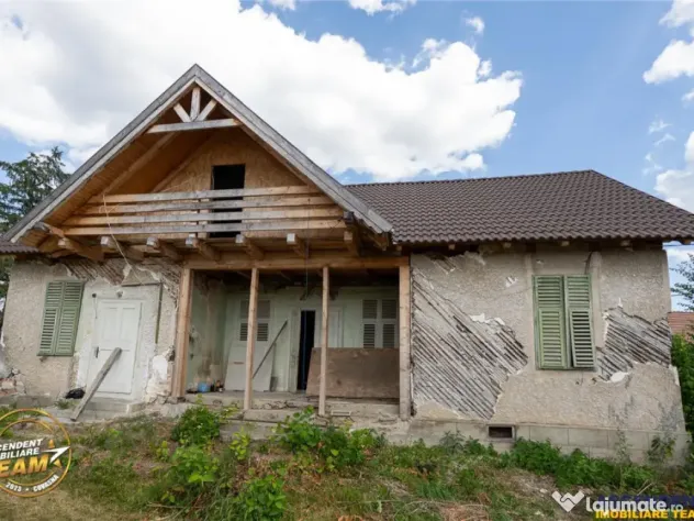 FILM! Casa personalizabila 2.700mp teren,pomi fructiferi,la