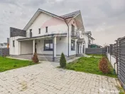 Vila moderna 5 camere P+1 de vanzare in Crevedia 