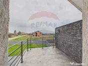 Vila moderna 5 camere P+1 de vanzare in Crevedia 