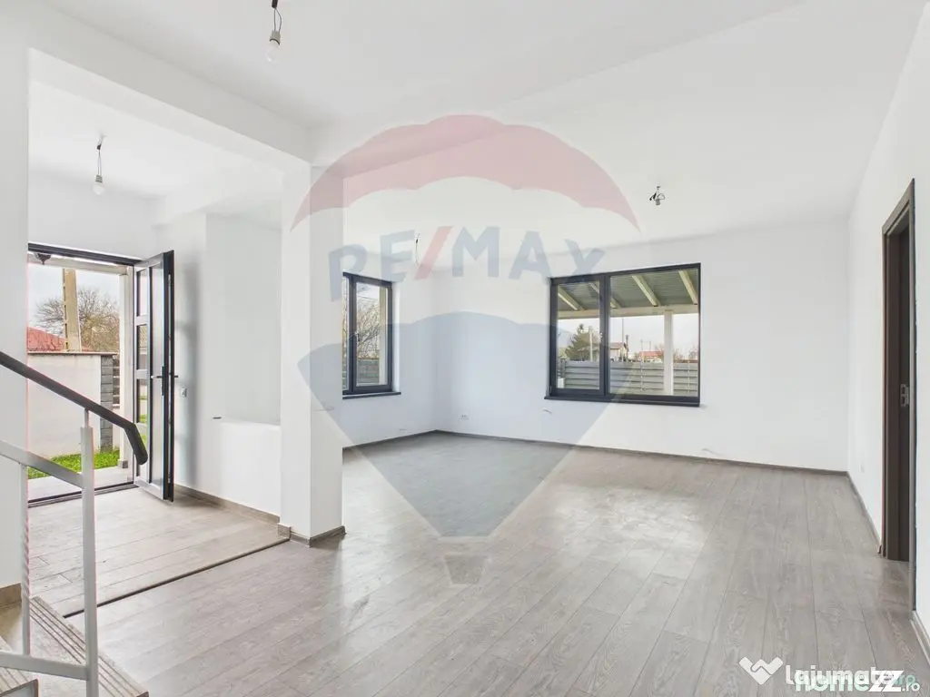 Vila moderna 5 camere P+1 de vanzare in Crevedia