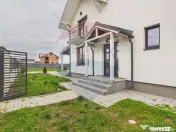 Vila moderna 5 camere P+1 de vanzare in Crevedia
