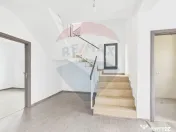 Vila moderna 5 camere P+1 de vanzare in Crevedia