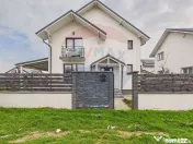 Vila moderna 5 camere P+1 de vanzare in Crevedia