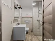 Apartament modern cu 3 camere de închiriat - Malul Mure?... 