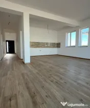 Casa parter individuala 5 camere | Tunari 