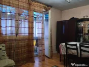 Apartament 2 camere, decomandat + loc parcare cu copertina concesionat 