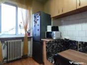 Apartament 2 camere, decomandat + loc parcare cu copertina concesionat 