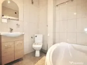 ULTRACENTRAL, UNIVERSITATE, APARTAMENT CU BALCON 17 MP, 1980 