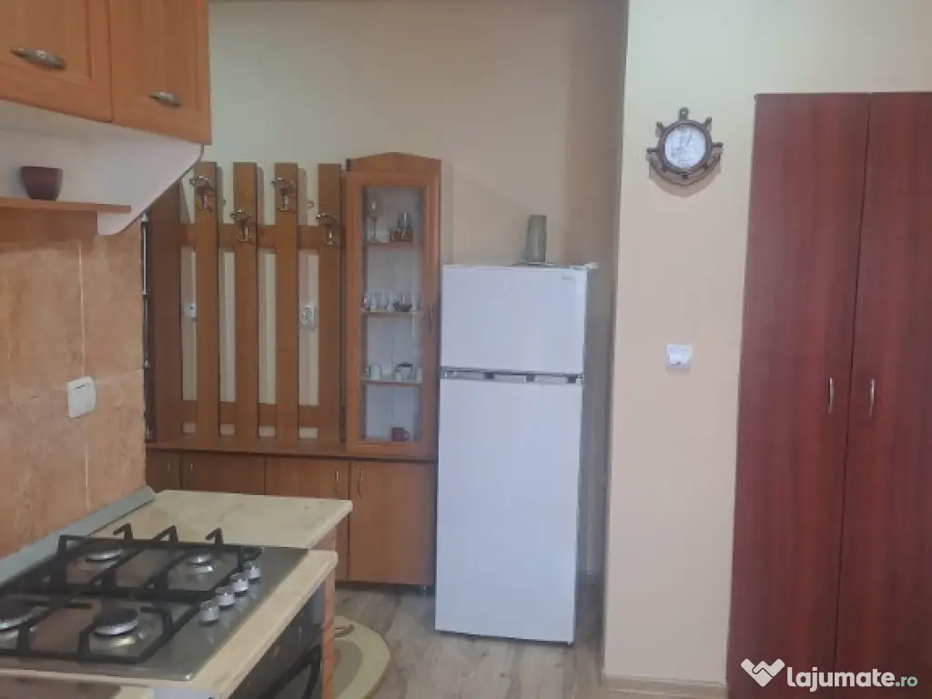 Apartament de inchiriat 2 camere aproape pădurea Cetatea Fetei