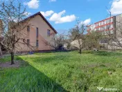 Oportunitate rară în Chișineu-Criș: locuință și sp... 