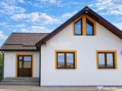 Casă tip duplex de vânzare 380 MP teren, zona Vișani - IA 