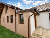 Casă tip duplex de vânzare 380 MP teren, zona Vișani - IA 