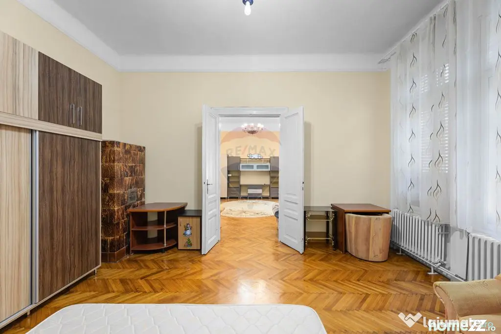 Apartament 2 camere, clasic, 116 mp utili, str. pietonal?...