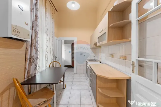 Apartament 2 camere, clasic, 116 mp utili, str. pietonal?...