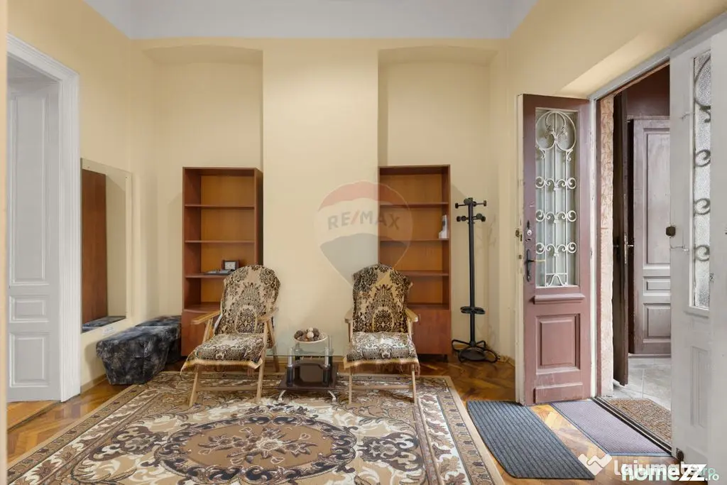 Apartament 2 camere, clasic, 116 mp utili, str. pietonal?...