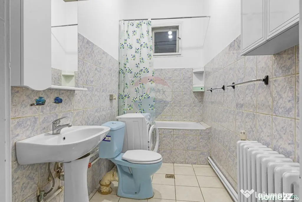 Apartament 2 camere, clasic, 116 mp utili, str. pietonal?...
