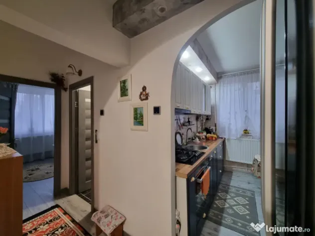 Apartament 2 camere decomandate, renovat, mobilat, utilat- M